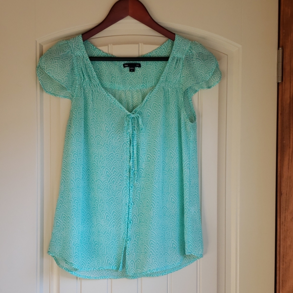Gap Cap Sleeve pattern top, turquoise, size M